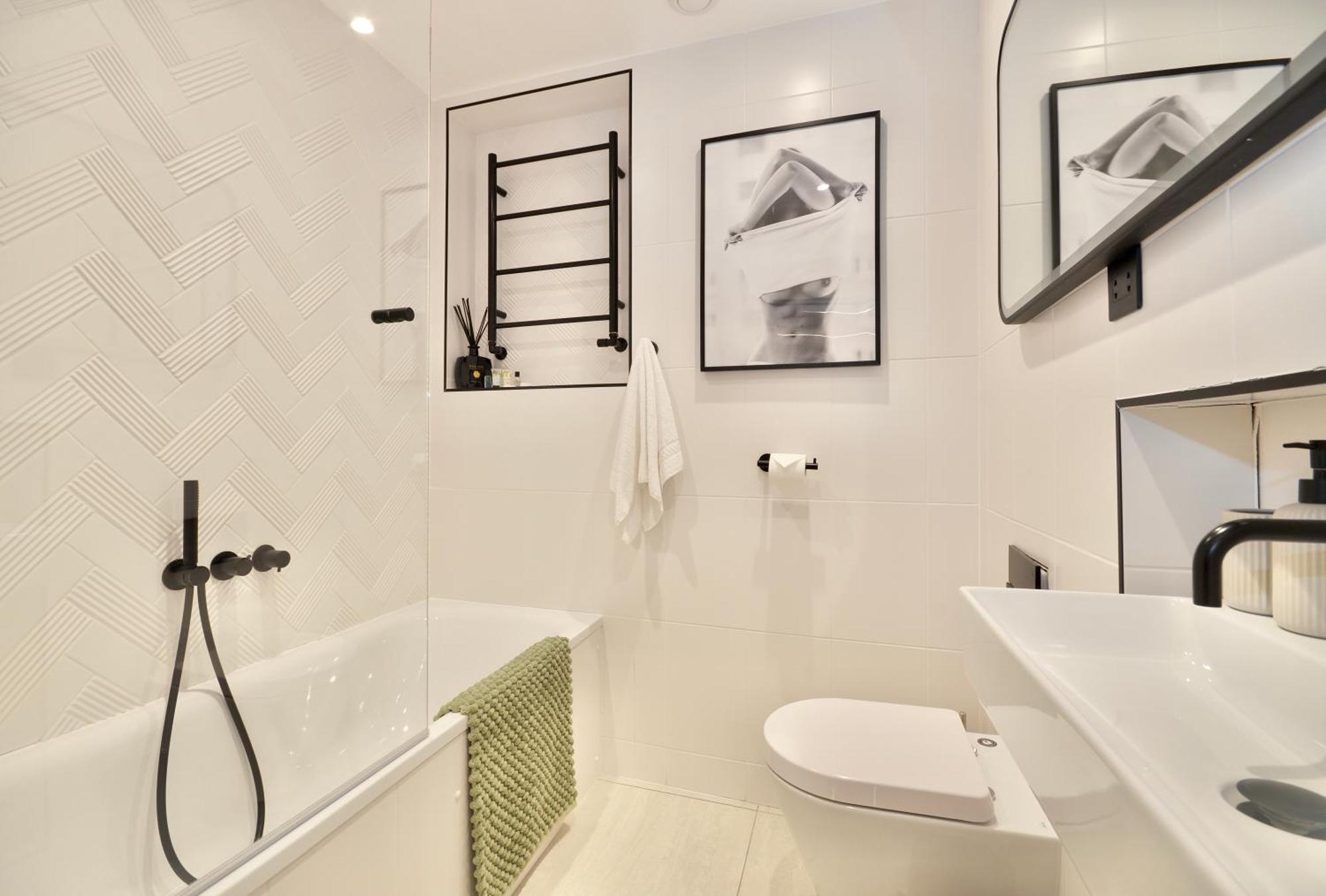 Newly Refurbished W/ River Views London Exterior foto